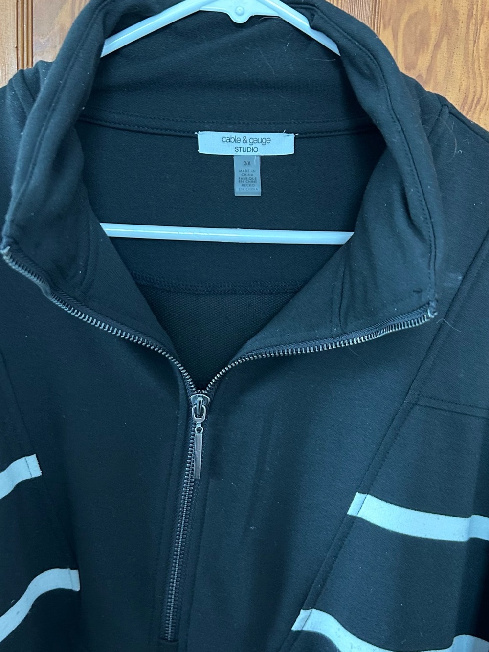 Cable & Gauge Black and White Quarter-Zip Striped Long Sleeve Top - Picture 2 of 2
